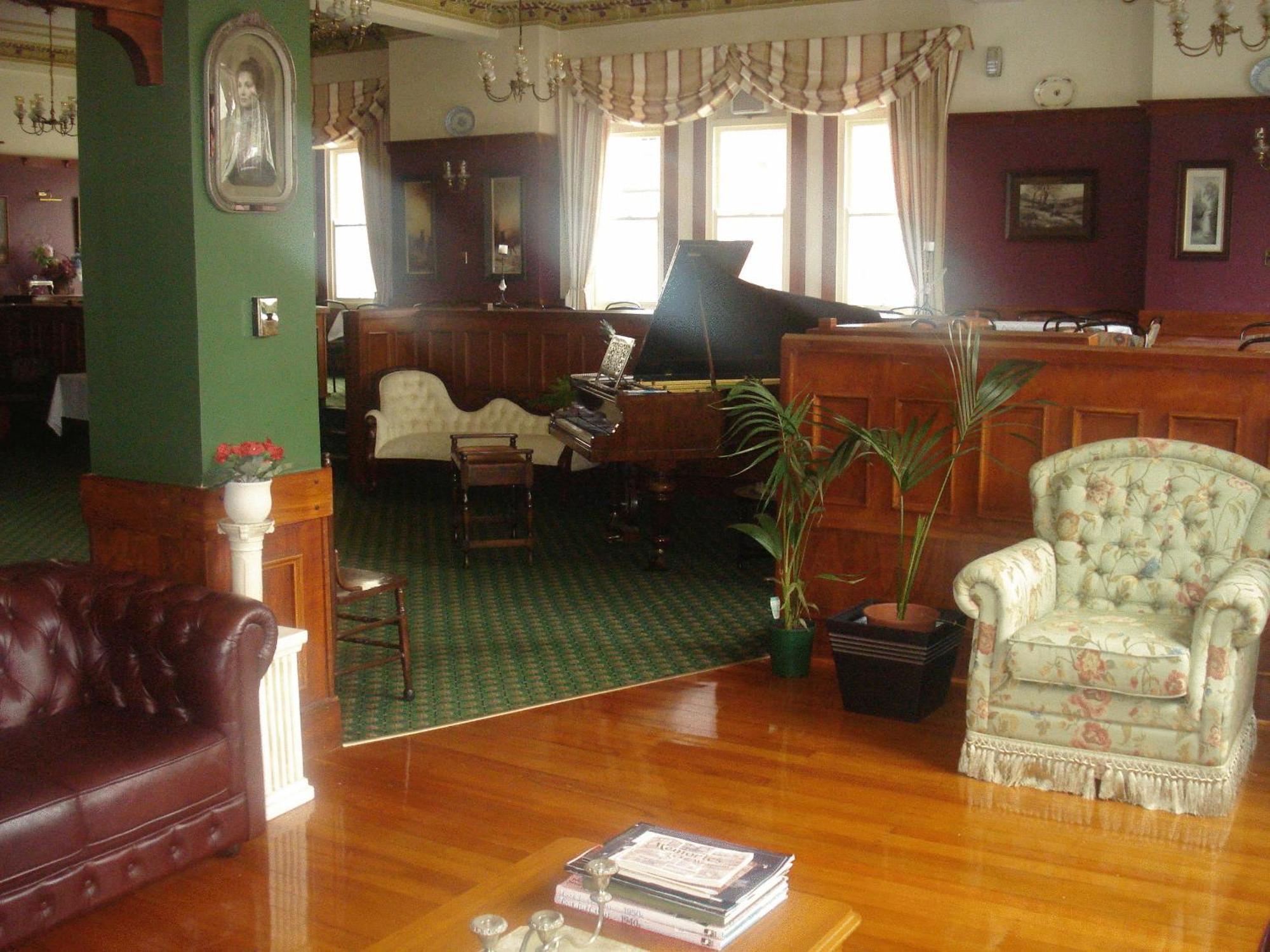 The Grand Hotel Wanganui Whanganui Exterior foto